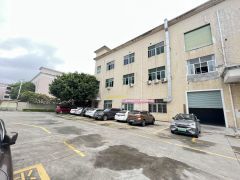 龙岗区坪地街道大型工业区2000平一楼标准厂房低价出租可分租