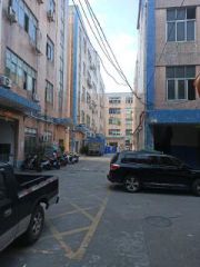 西乡固戍正规工业区交通便利工厂在一楼