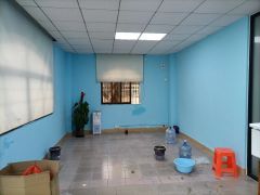 东莞塘厦莲湖工业区一楼480平精装出租适合做仓库电子等