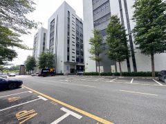 光明凤凰城一楼厂房2000平厂房出租可分租300平起仓库出租