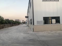 ~~~~独门独院~~标准钢构厂房，形象好，位置优越，证件齐全