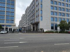 沙田原房东现成 行车 水电办公一楼9米高适合重型行业可分租