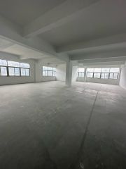 坂田工业园租金低，采光通透，适合仓库加工生产500平米出租