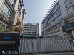 黄江镇11000平方带现成精装修办公室，无尘车间厂房出租