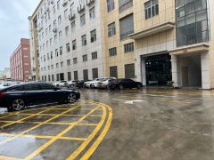 大岭山杨屋原房1楼1700平厂房出租 带现成航车精装办公室