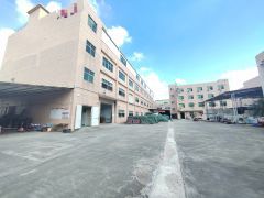 清溪镇中心楼上整层1500厂房平米出租，现成装修，招工方便