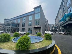 宝安西乡固戍地铁口500米原房东500平小面积精装修厂房出租