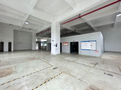 虎门厂房一楼带水电主线到车间，园区靠近长安空地可进大车