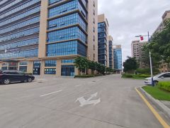 18元租光明田寮原房东一楼楼上2000平方厂房仓库可分租