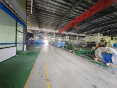 带有现成行车，原房东工业园分租1800平9米高砖墙单一层