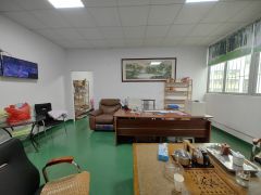 凤岗镇塘沥村原房东3楼精装修厂房1680平园区形象好厂房出租