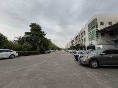 沙井新桥工业园厂房出租楼上450平办公光电模具电商仓库可分租