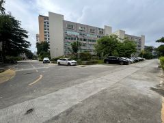 龙华原房东科技园楼上精装800平带前台3间办公室厂房出租