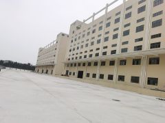 厚街新出原房东全新厂房15000平米，带卸货平台，滴水9米