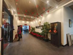 塘厦石鼓楼上精装修1到5楼厂房出租，形象超好可办环评拎包生产