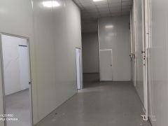 11块，大亚湾原房东带装修1000平厂房仓库出租，现成水电